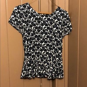 Fitted Anthropologie peplum top!